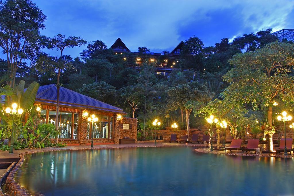 Phu Pha Nam Resort Dan Sai Extérieur photo